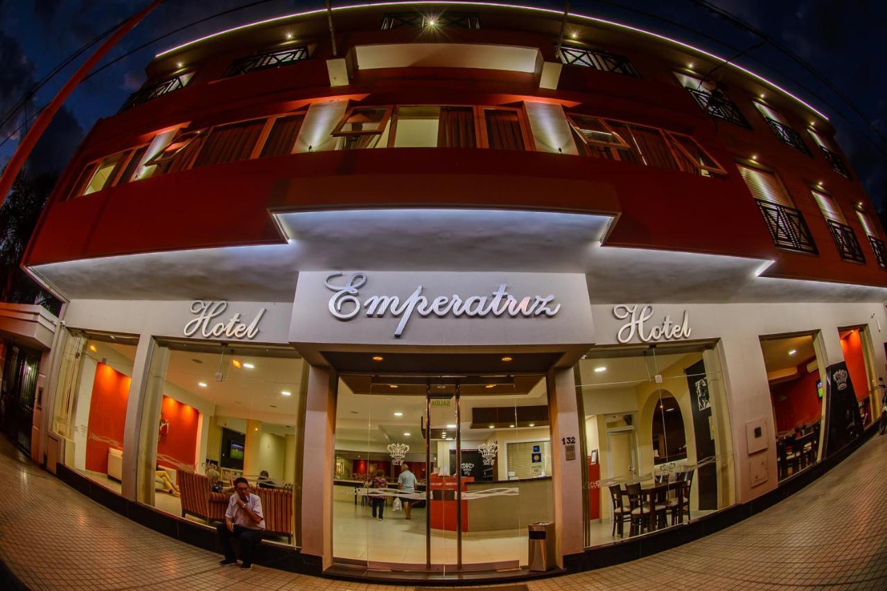 Hotel Termal Emperatriz Термас-де-Рио-Ондо Экстерьер фото