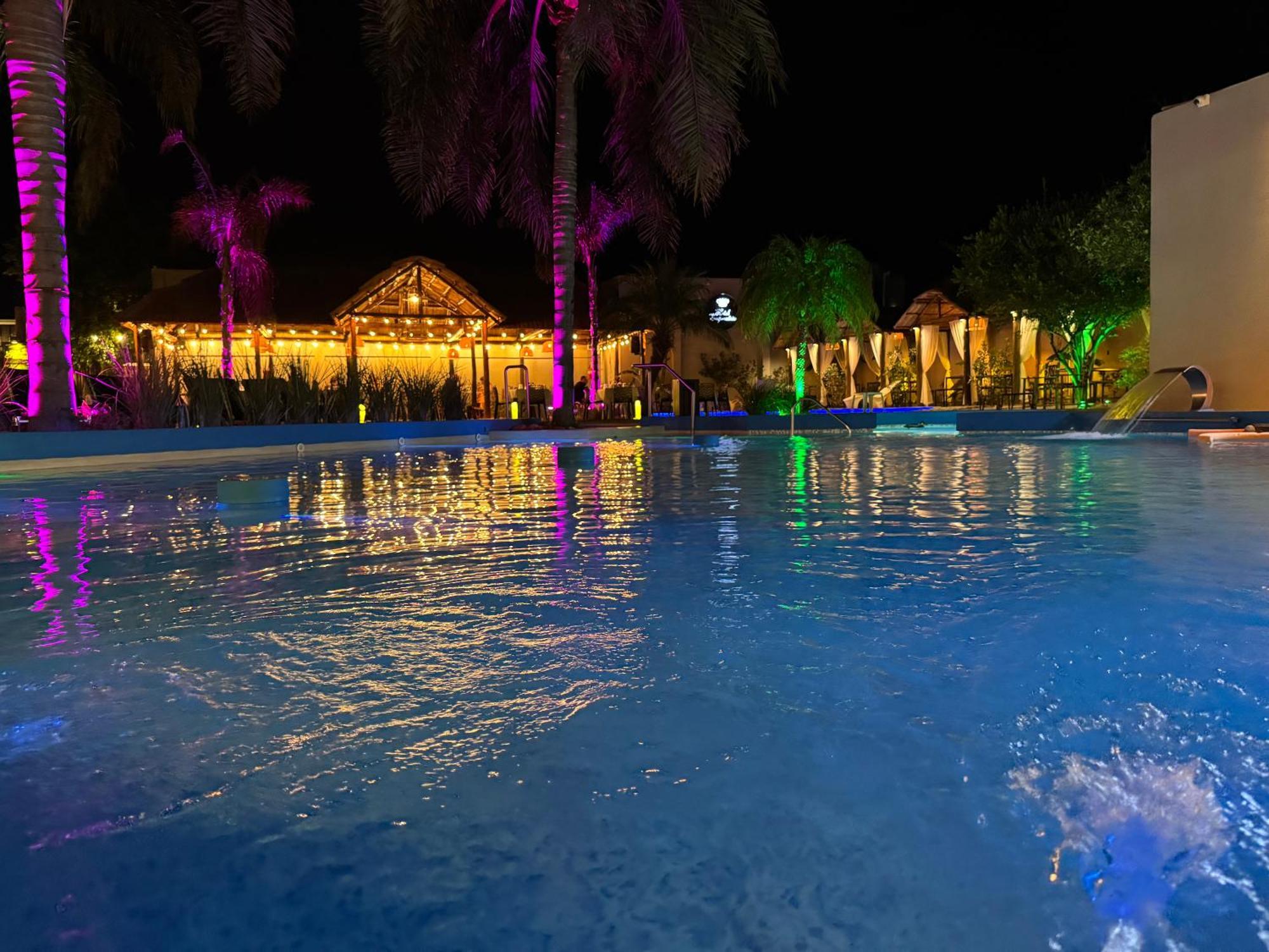 Hotel Termal Emperatriz Термас-де-Рио-Ондо Экстерьер фото